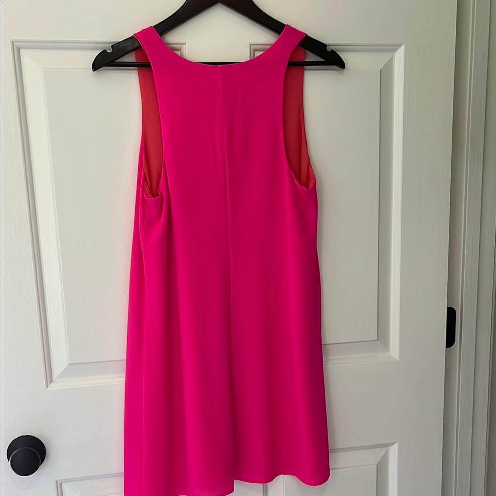 NWT Vibrant Neon Pink V-Neck Flowy Dress - Picture 7 of 7